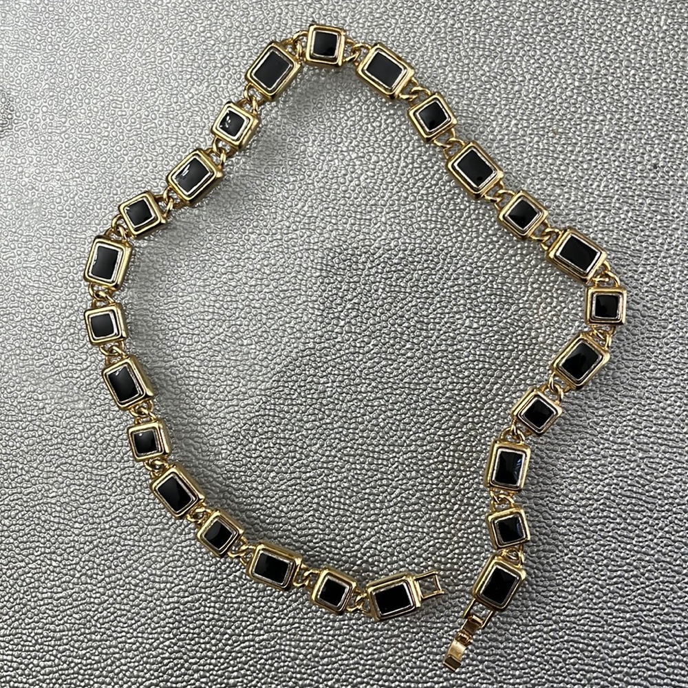 Designer Collection Earring & Necklace Set (NEW)
